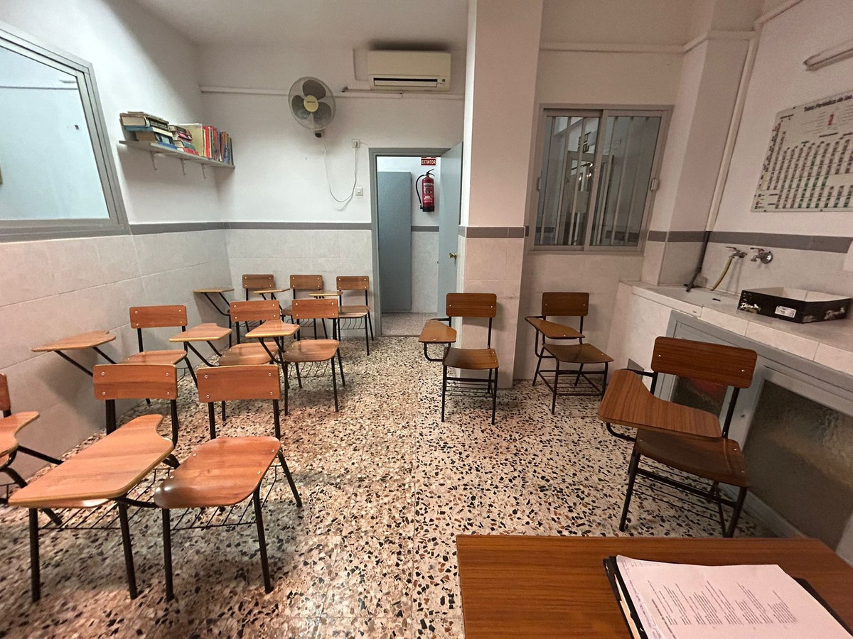 Te koop Bedrijfspanden Costa Del Sol Torremolinos € 220.000,-