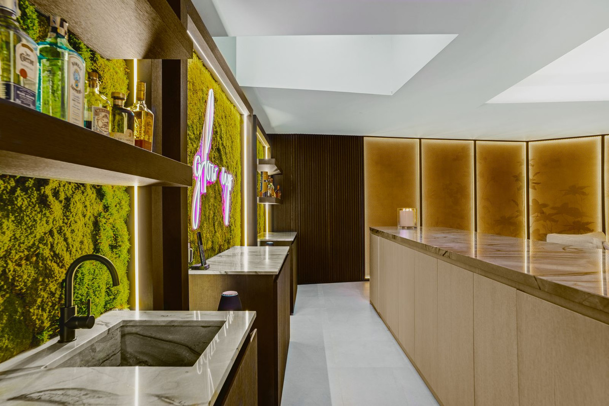 Te koop Half vrijstaand huis Costa Del Sol Nueva Andalucía € 4.900.000,-