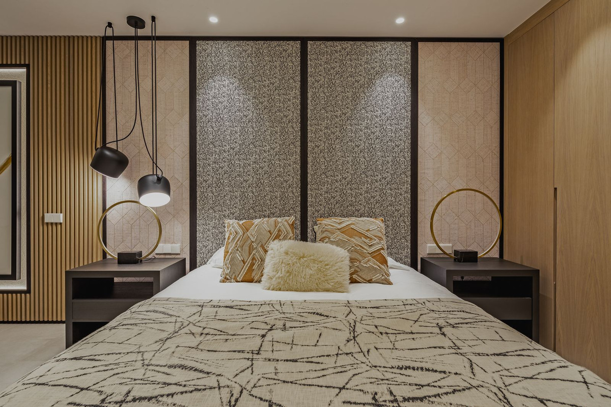 Te koop Half vrijstaand huis Costa Del Sol Nueva Andalucía € 4.900.000,-