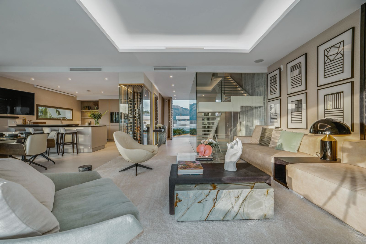 Te koop Half vrijstaand huis Costa Del Sol Nueva Andalucía € 4.900.000,-