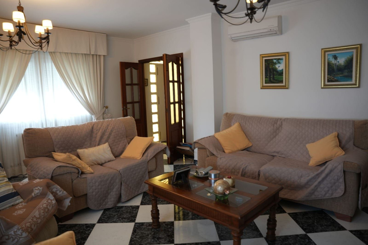 Te koop Vrijstaande Villa Costa Del Sol Arroyo De La Miel € 736.000,-