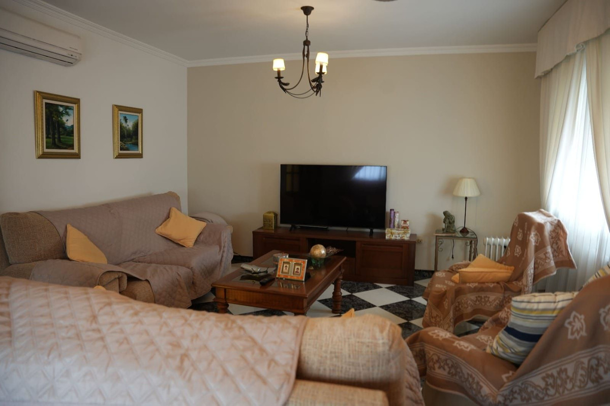 Te koop Vrijstaande Villa Costa Del Sol Arroyo De La Miel € 736.000,-