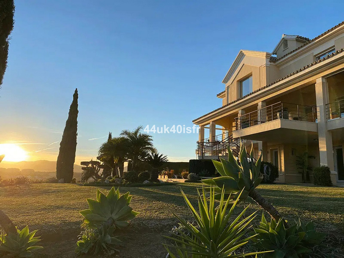 Te koop Vrijstaande Villa Costa Del Sol Mijas Golf € 1.990.000,-