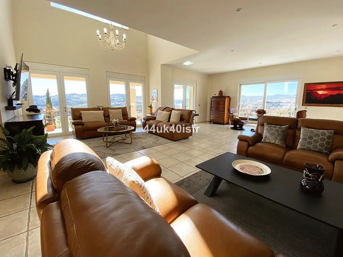 Te koop Vrijstaande Villa Costa Del Sol Mijas Golf € 1.990.000,-