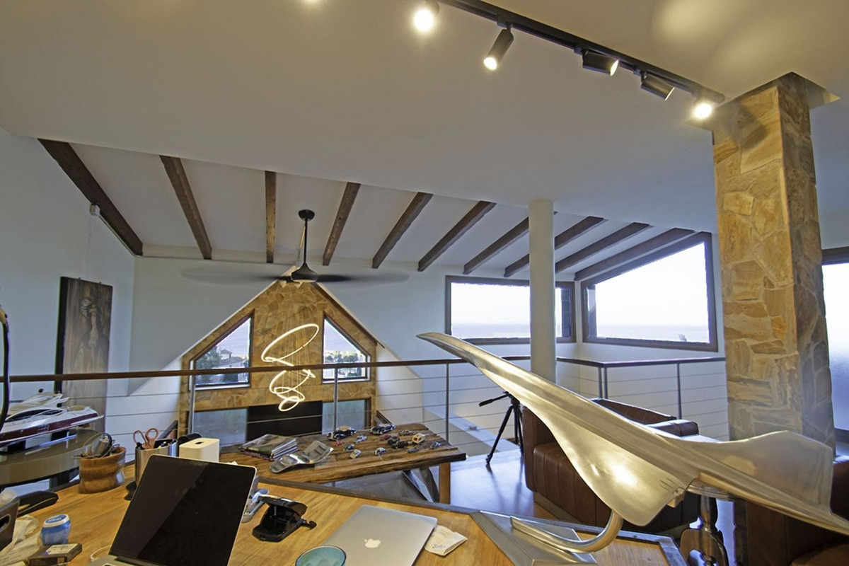 Te koop Vrijstaande Villa Costa Del Sol La Alcaidesa € 2.200.000,-