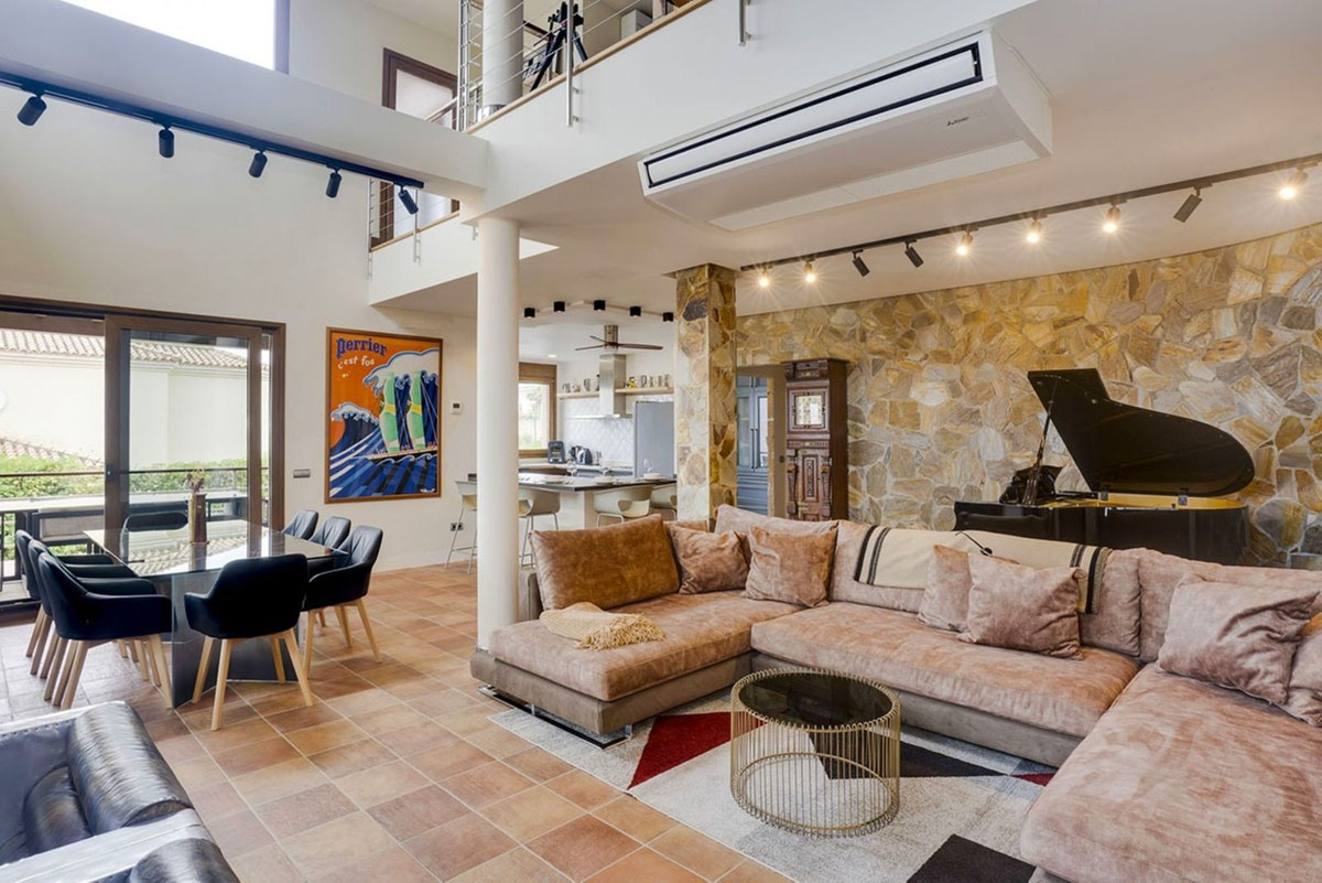 Te koop Vrijstaande Villa Costa Del Sol La Alcaidesa € 2.200.000,-