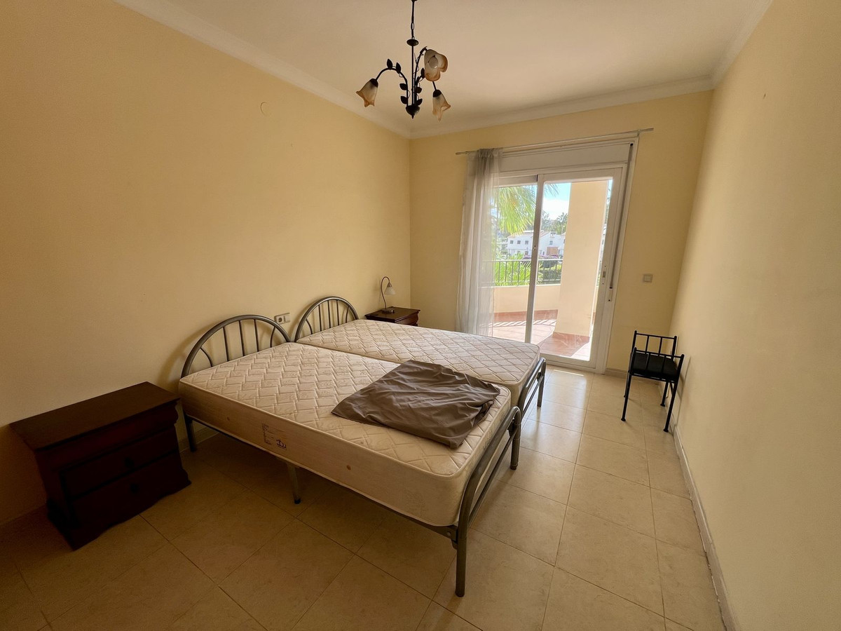 Te koop Middle Floor Apartment Costa Del Sol La Cala Hills € 265.000,-