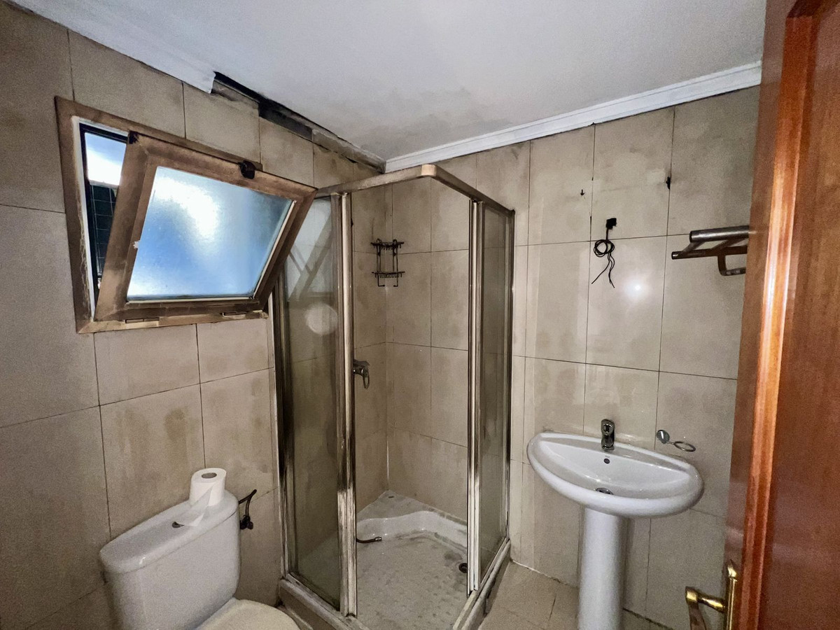 Te koop Middle Floor Apartment Costa Del Sol La Cala Hills € 265.000,-