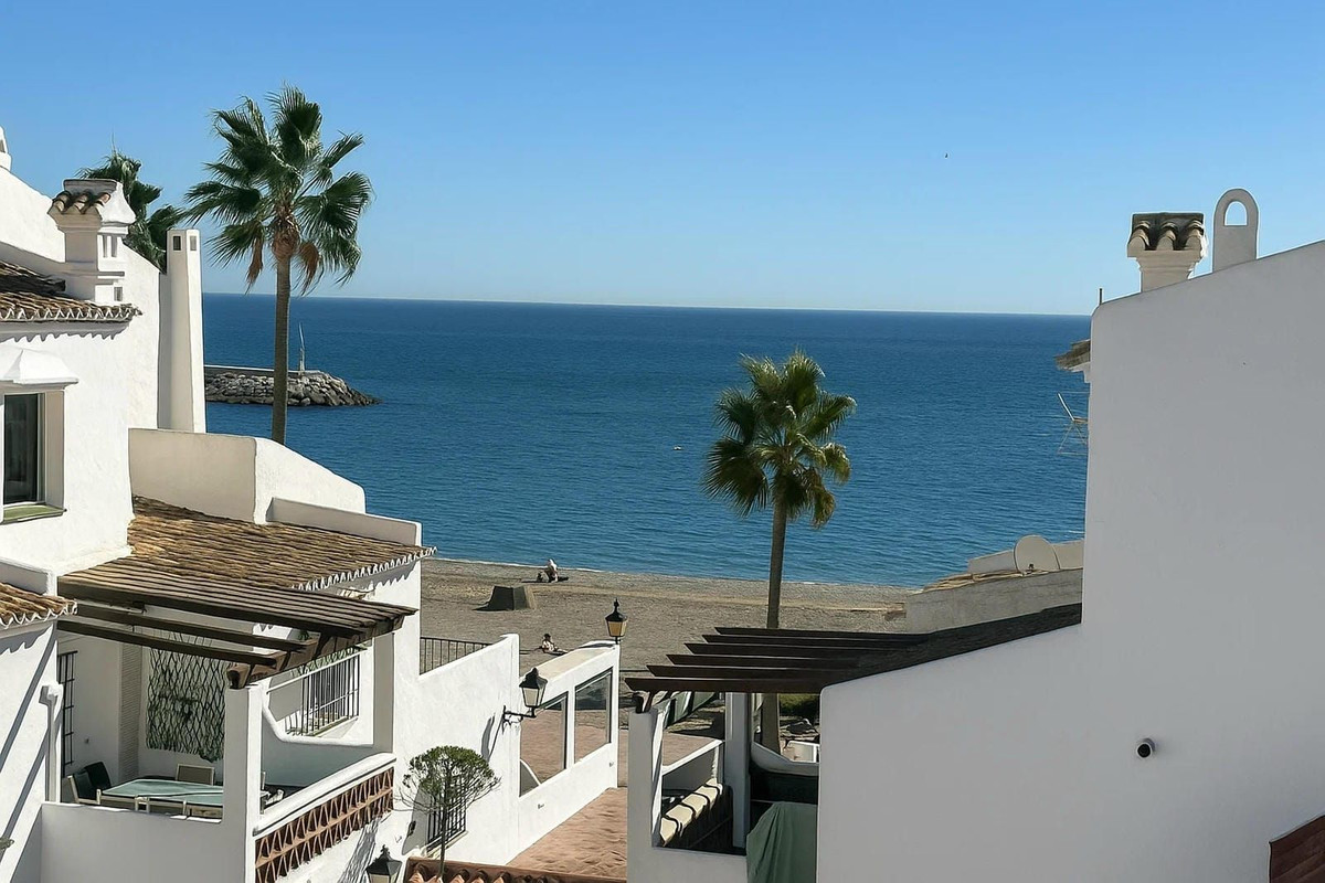 Te koop Duplexwoning Costa Del Sol La Duquesa € 320.000,-