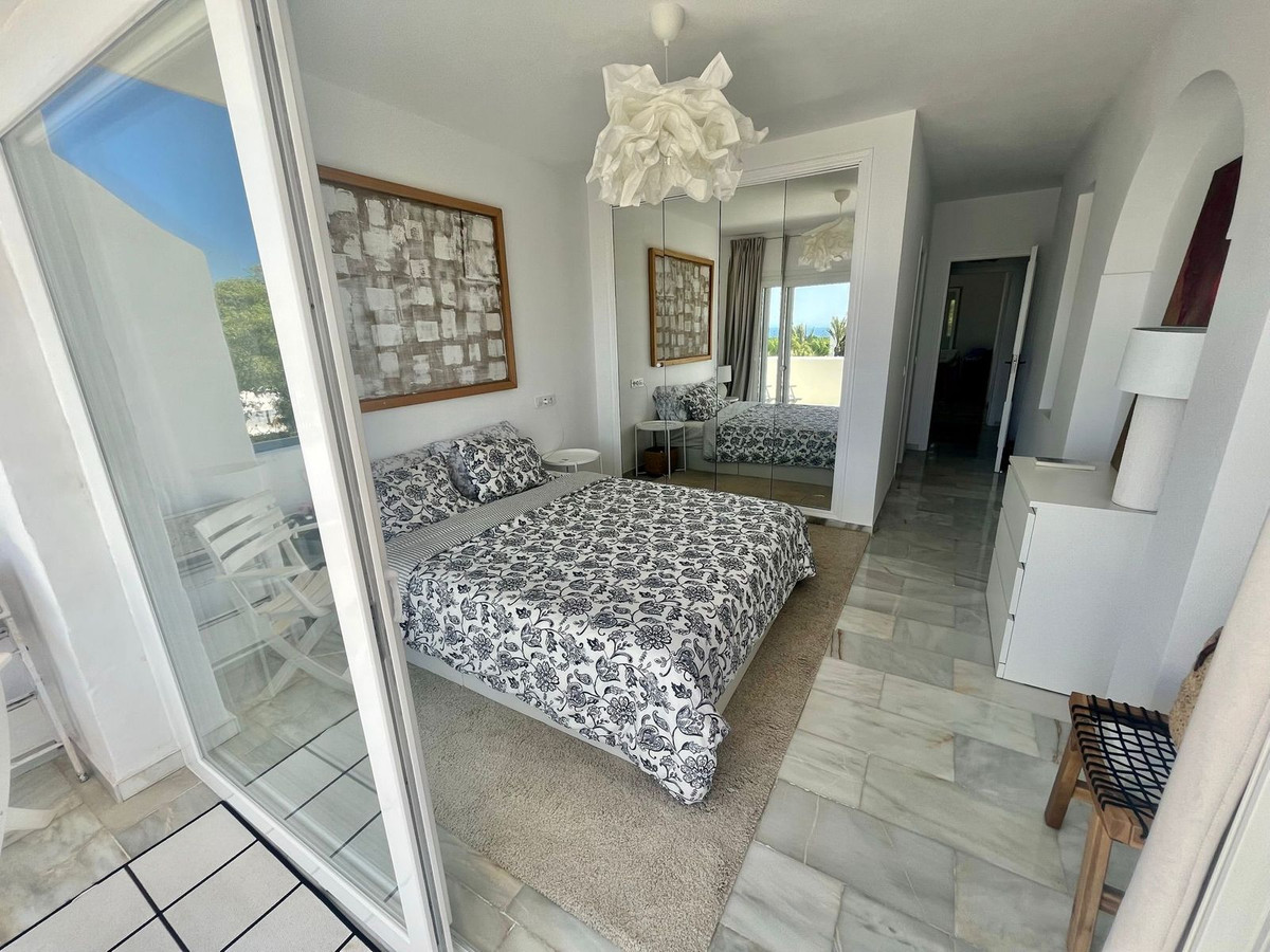 Te koop Middle Floor Apartment Costa Del Sol Reserva De Marbella € 389.000,-