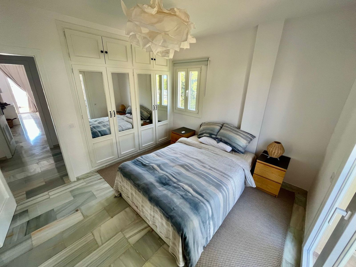 Te koop Middle Floor Apartment Costa Del Sol Reserva De Marbella € 389.000,-