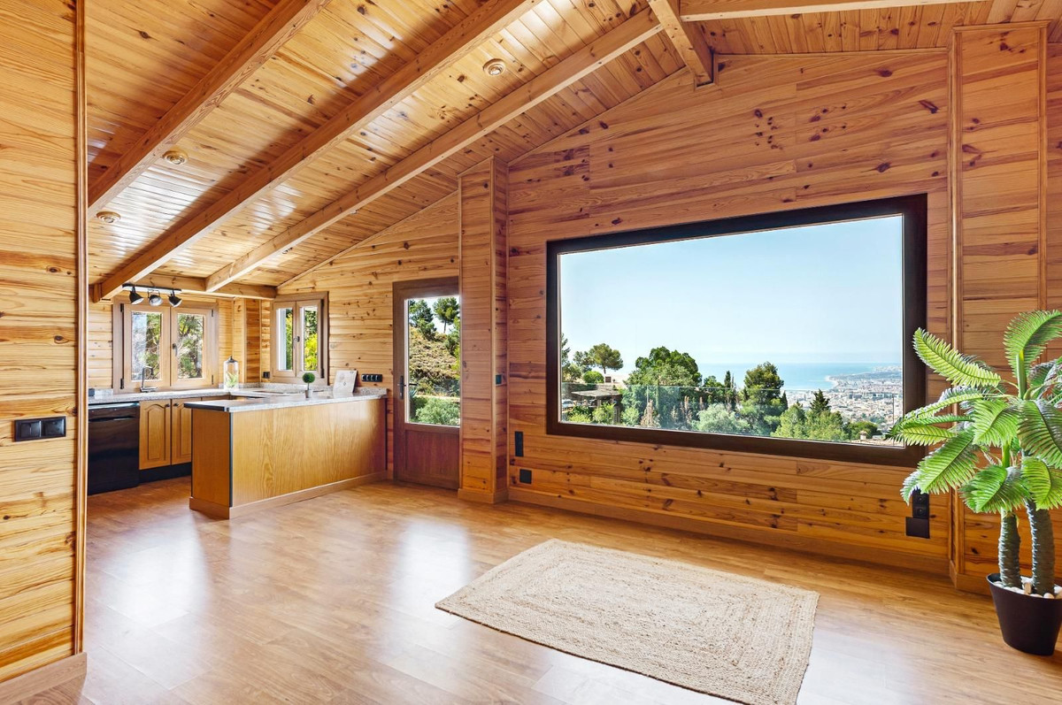 Te koop Vrijstaande Villa Costa Del Sol Málaga Este € 930.000,-