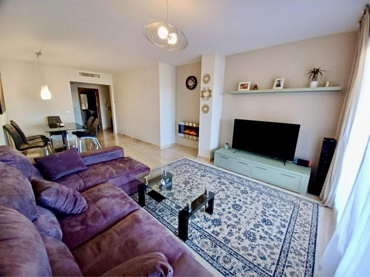 Te koop Middle Floor Apartment Costa Del Sol Estepona € 367.500,-