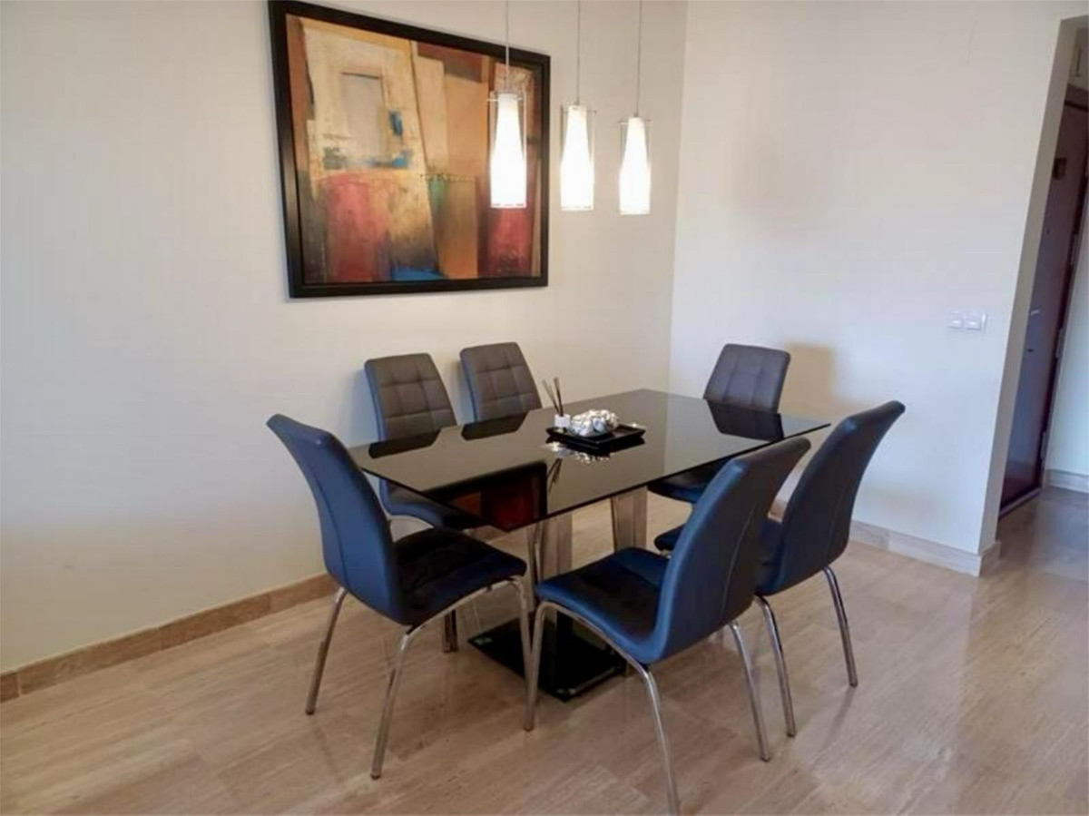 Te koop Middle Floor Apartment Costa Del Sol Estepona € 367.500,-