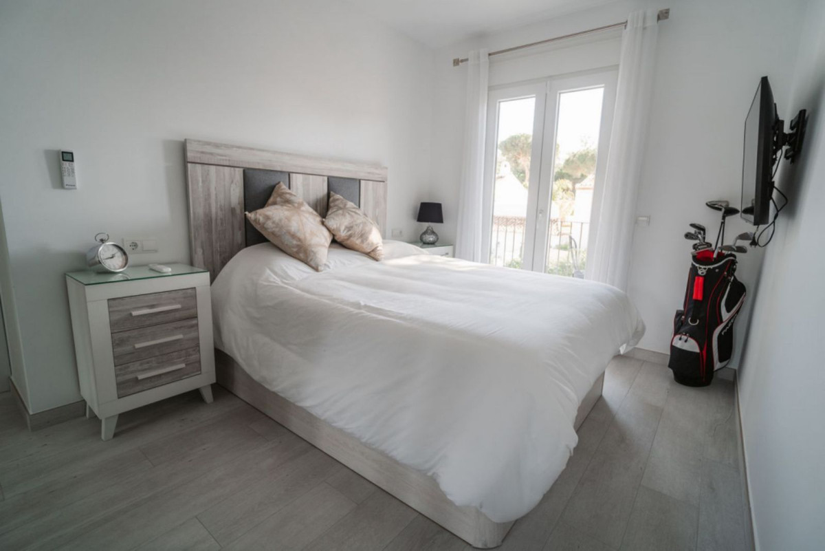 Te koop Vrijstaande Villa Costa Del Sol El Paraiso € 698.250,-