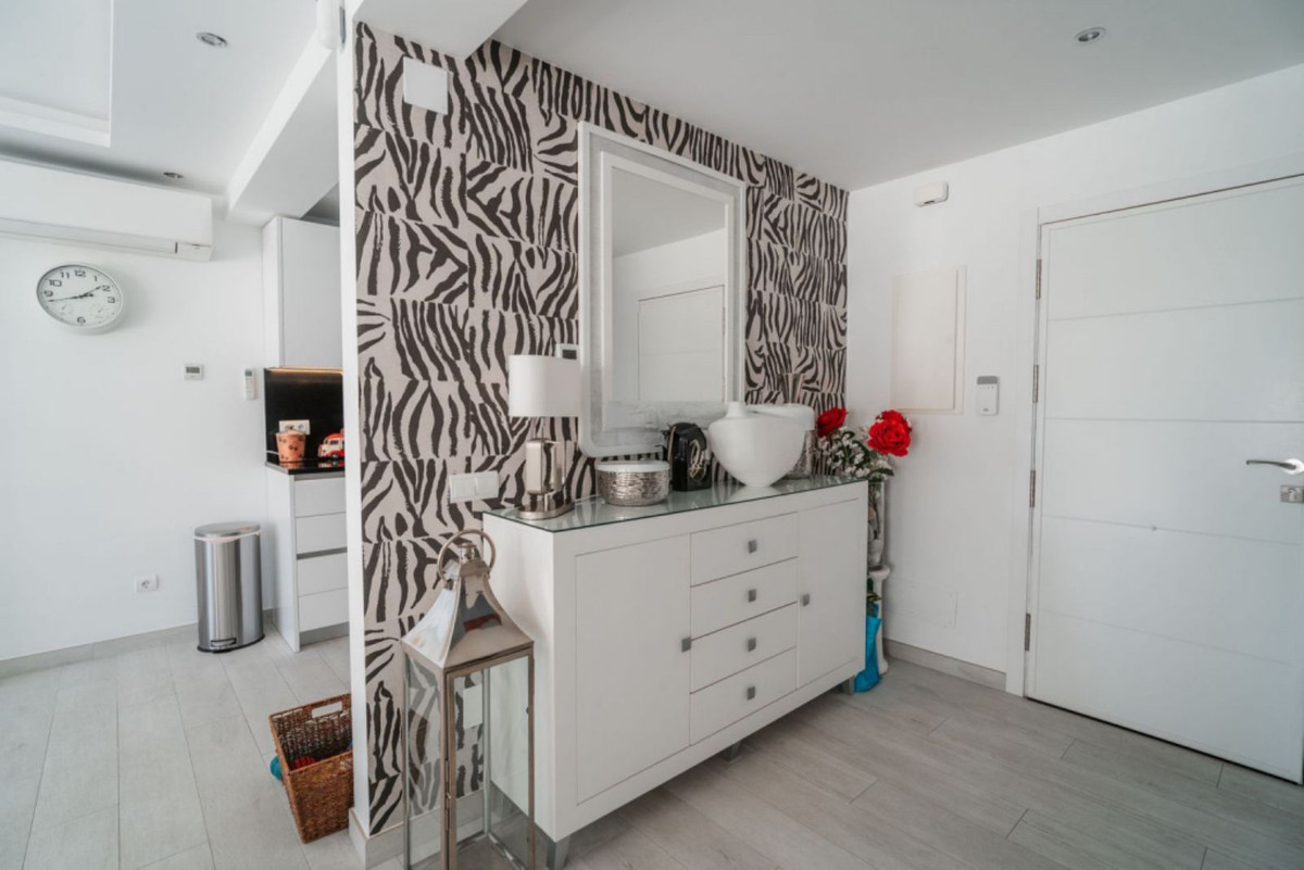 Te koop Vrijstaande Villa Costa Del Sol El Paraiso € 698.250,-