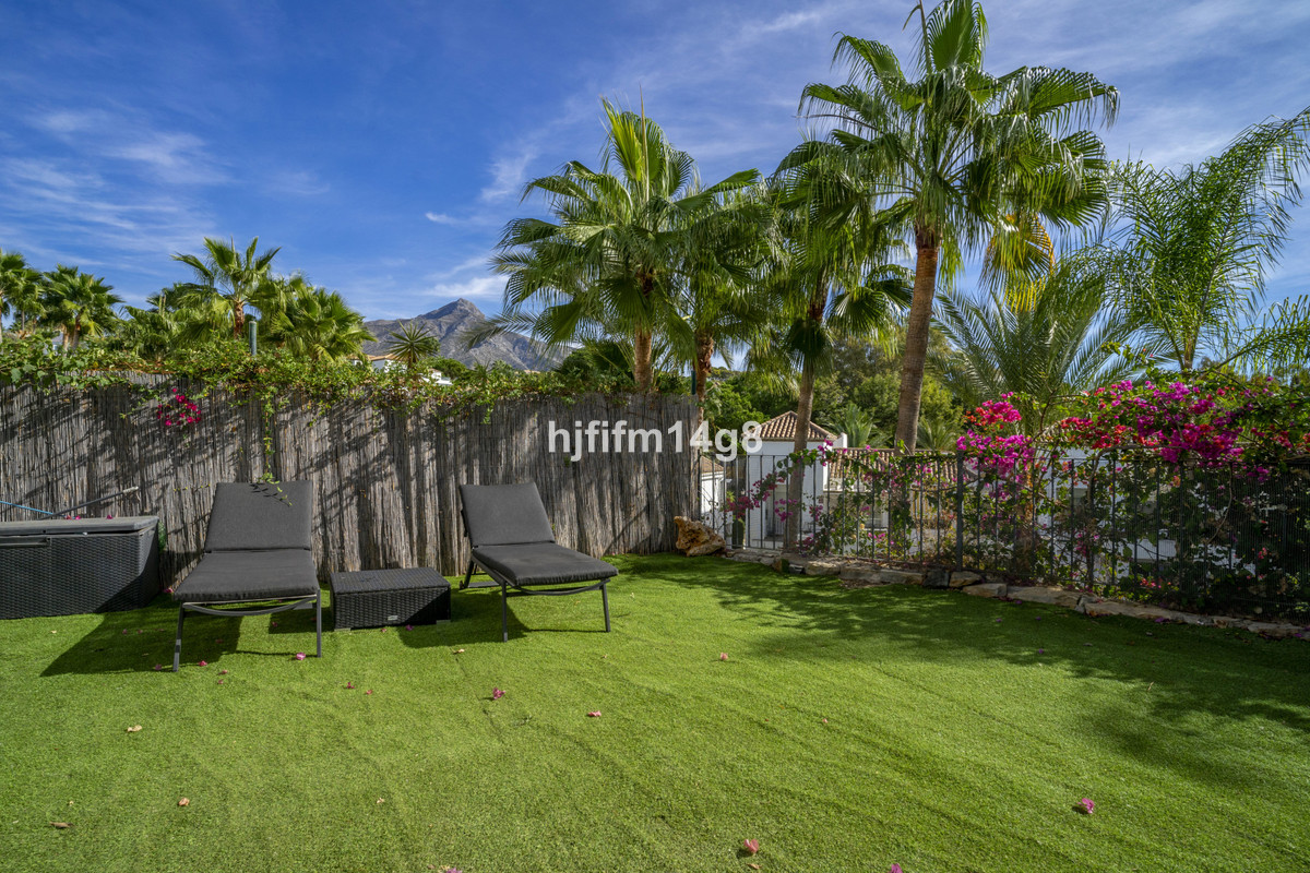 Te koop Gelijkvloers appartement Costa Del Sol Nueva Andalucía € 415.000,-