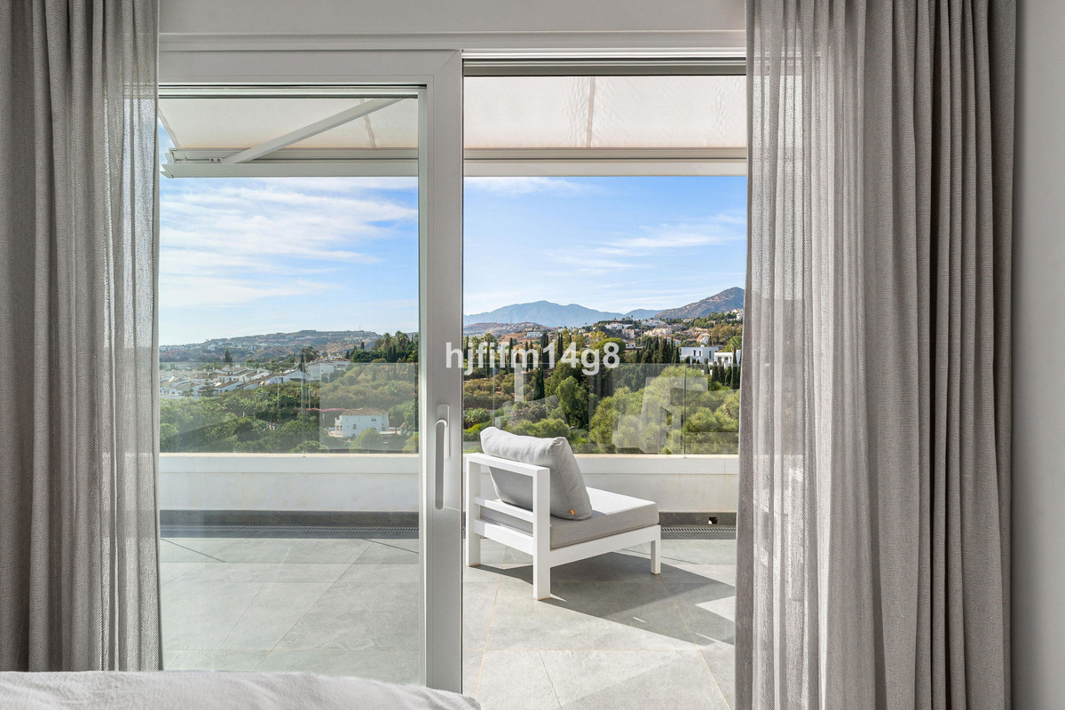 Te koop Penthouse Duplex Costa Del Sol La Quinta € 1.370.000,-