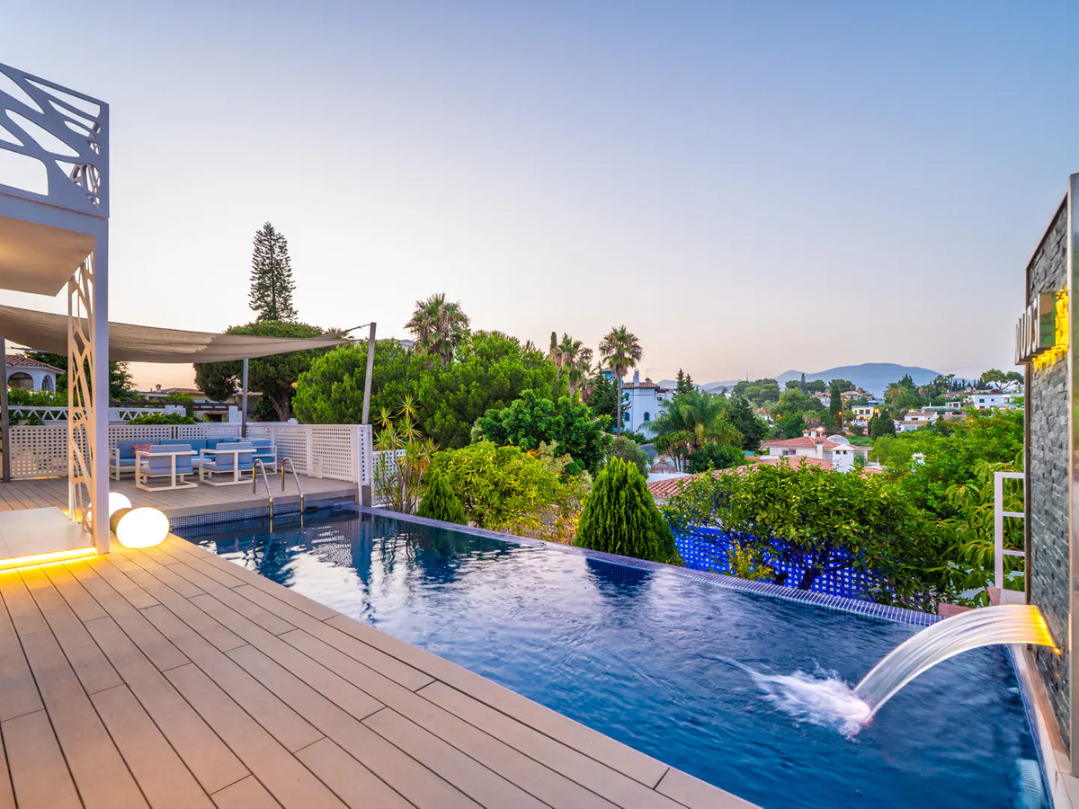 Te koop Vrijstaande Villa Costa Del Sol Marbella € 2.500.000,-