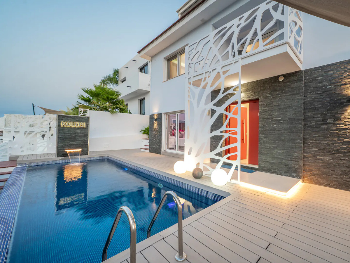 Te koop Vrijstaande Villa Costa Del Sol Marbella € 2.500.000,-