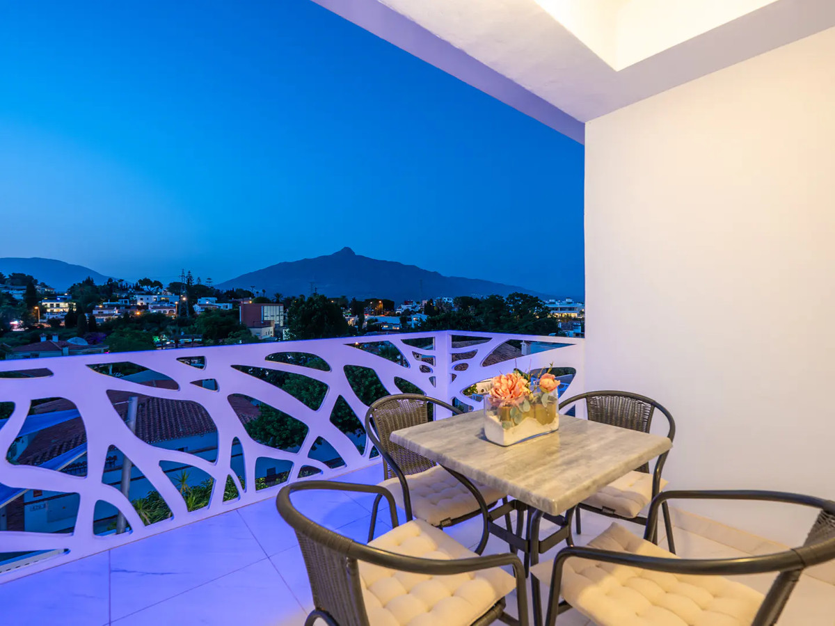 Te koop Vrijstaande Villa Costa Del Sol Marbella € 2.500.000,-