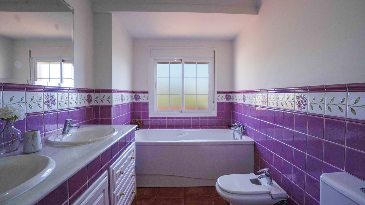 Te koop Vrijstaande Villa Costa Del Sol Nueva Andalucía € 1.300.000,-