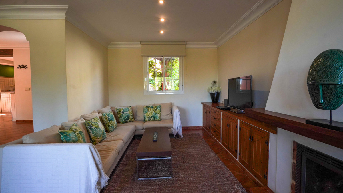 Te koop Vrijstaande Villa Costa Del Sol Nueva Andalucía € 1.300.000,-