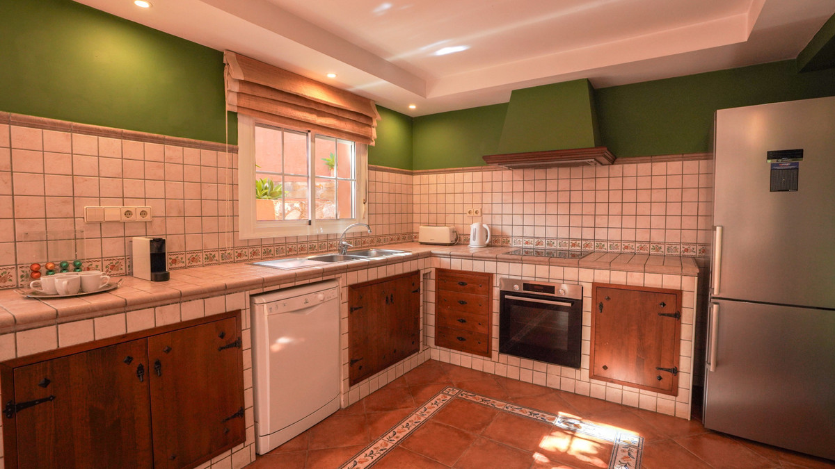 Te koop Vrijstaande Villa Costa Del Sol Nueva Andalucía € 1.300.000,-