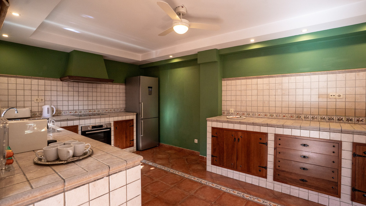 Te koop Vrijstaande Villa Costa Del Sol Nueva Andalucía € 1.300.000,-