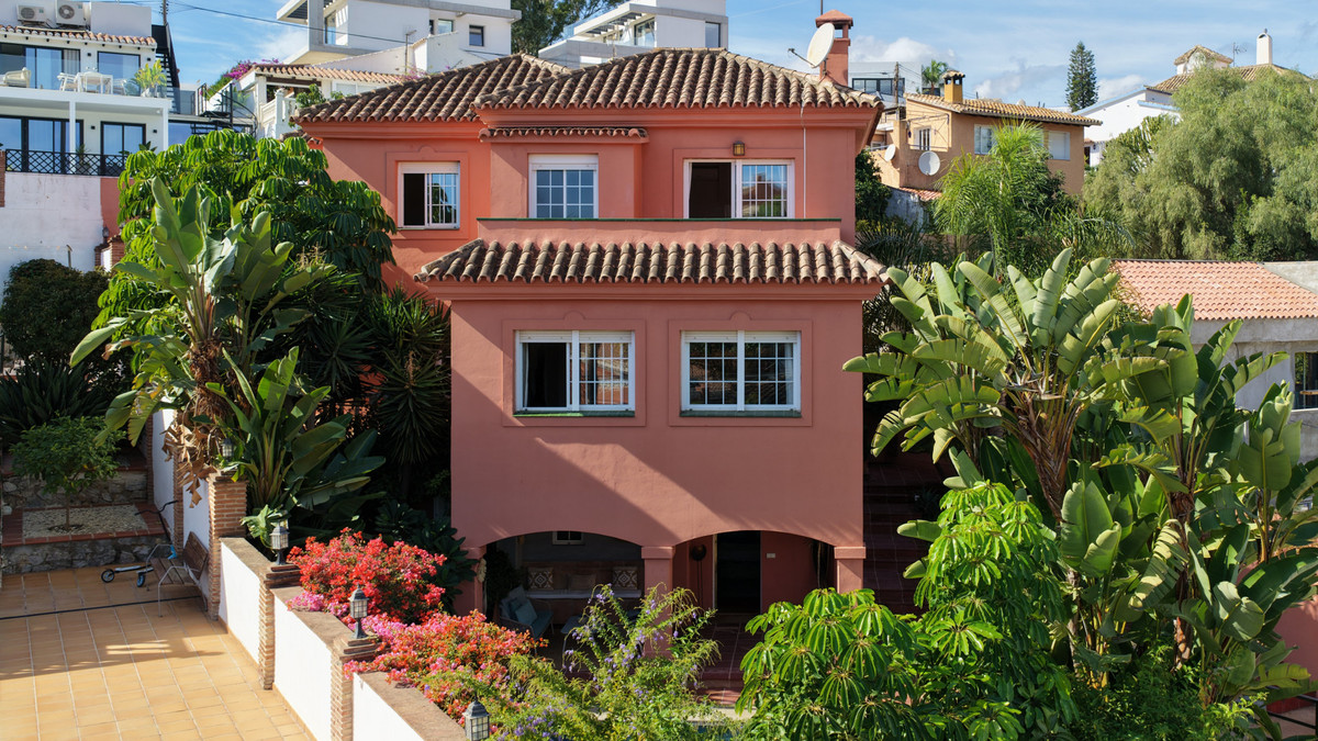 Te koop Vrijstaande Villa Costa Del Sol Nueva Andalucía € 1.300.000,-