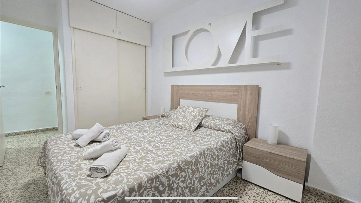 Te koop Middle Floor Apartment Costa Del Sol Benalmadena € 240.000,-