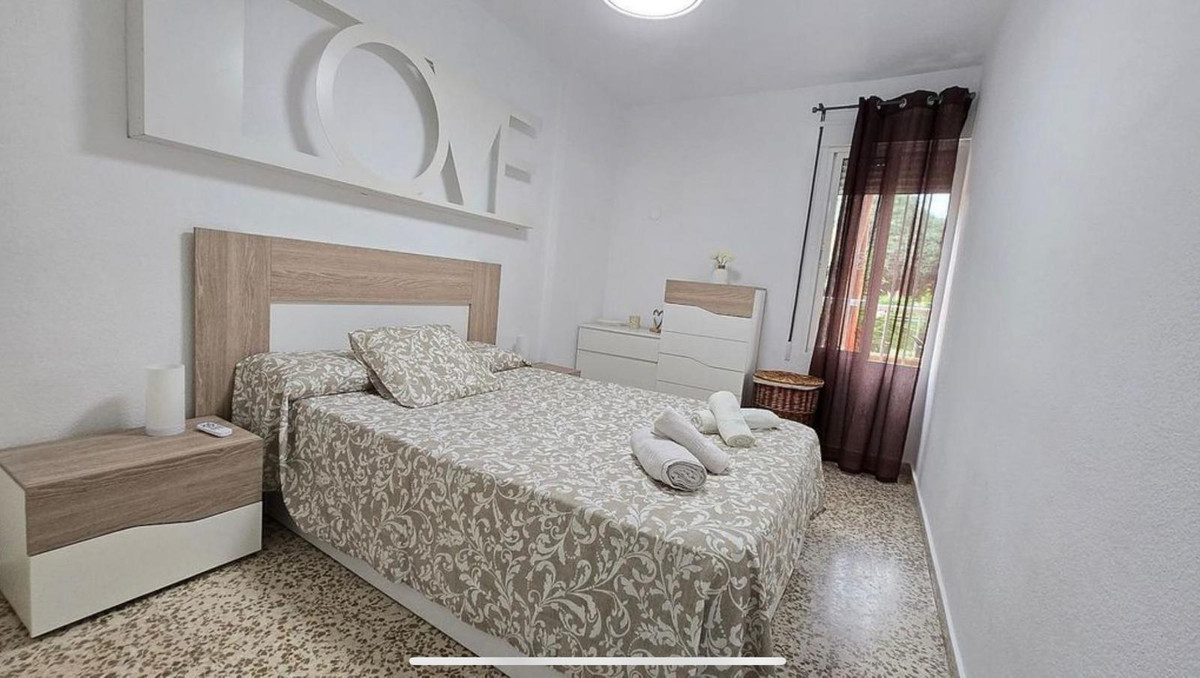 Te koop Middle Floor Apartment Costa Del Sol Benalmadena € 240.000,-