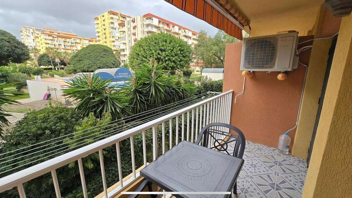 Te koop Middle Floor Apartment Costa Del Sol Benalmadena € 240.000,-