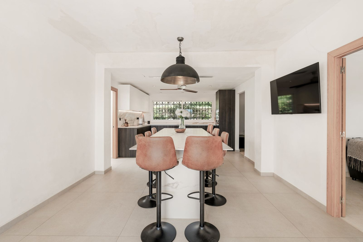 Te koop Vrijstaande Villa Costa Del Sol El Paraiso € 1.695.000,-