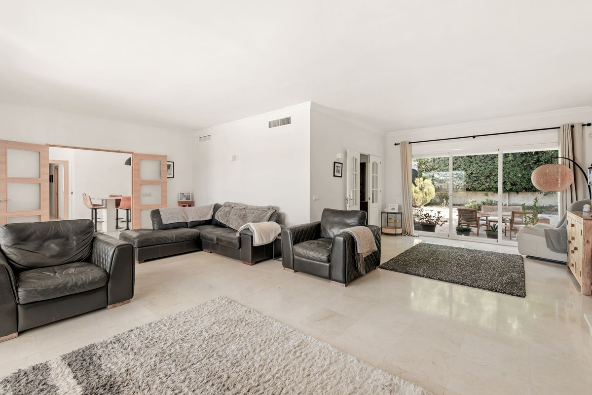 Te koop Vrijstaande Villa Costa Del Sol El Paraiso € 1.695.000,-