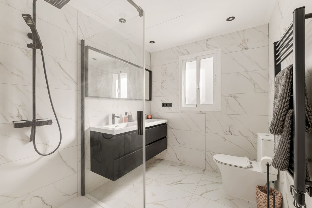 Te koop Vrijstaande Villa Costa Del Sol El Paraiso € 1.695.000,-