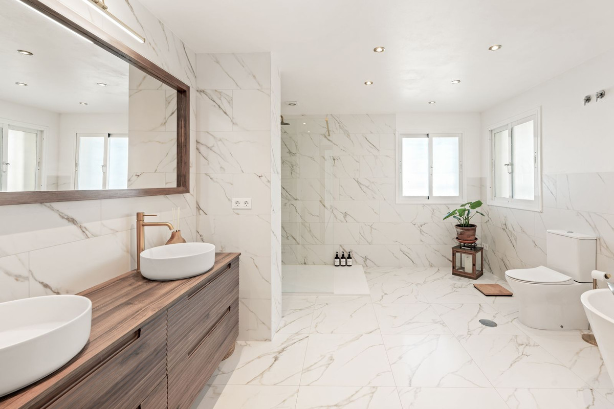 Te koop Vrijstaande Villa Costa Del Sol El Paraiso € 1.695.000,-