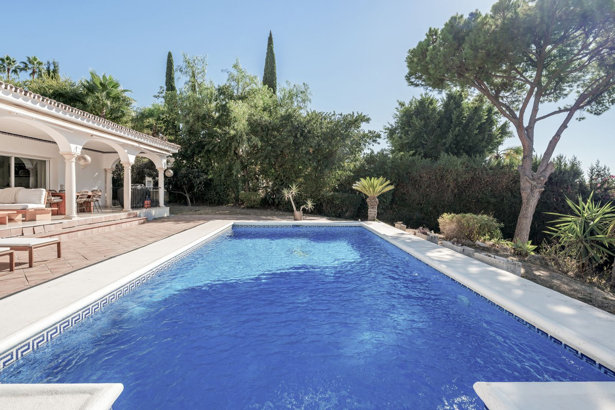 Te koop Vrijstaande Villa Costa Del Sol El Paraiso € 1.695.000,-