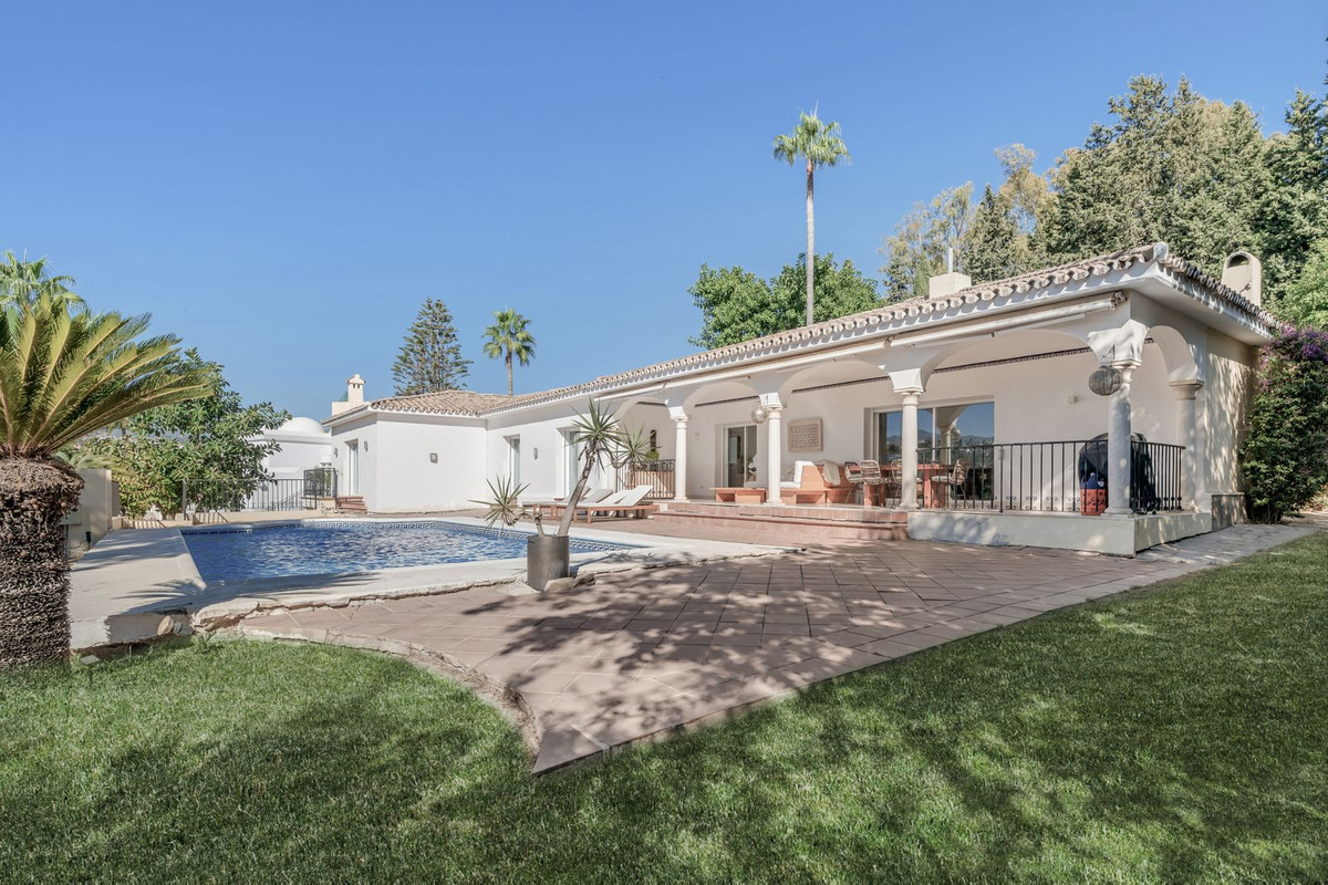 Te koop Vrijstaande Villa Costa Del Sol El Paraiso € 1.695.000,-