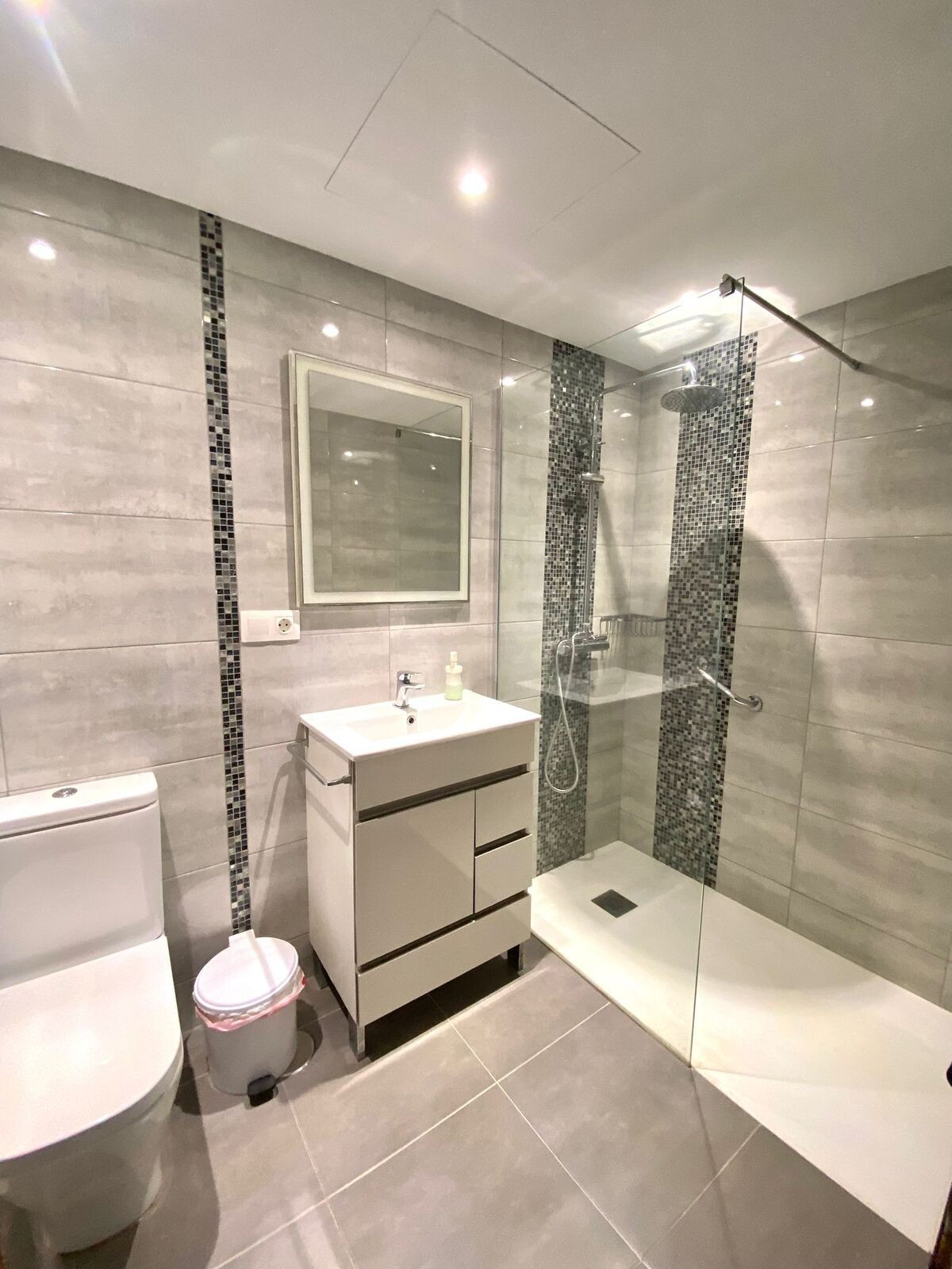 Te koop Middle Floor Apartment Costa Del Sol Carvajal € 499.000,-