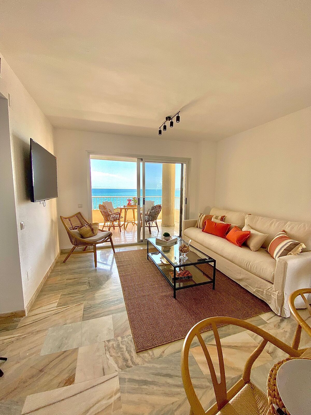 Te koop Middle Floor Apartment Costa Del Sol Carvajal € 499.000,-