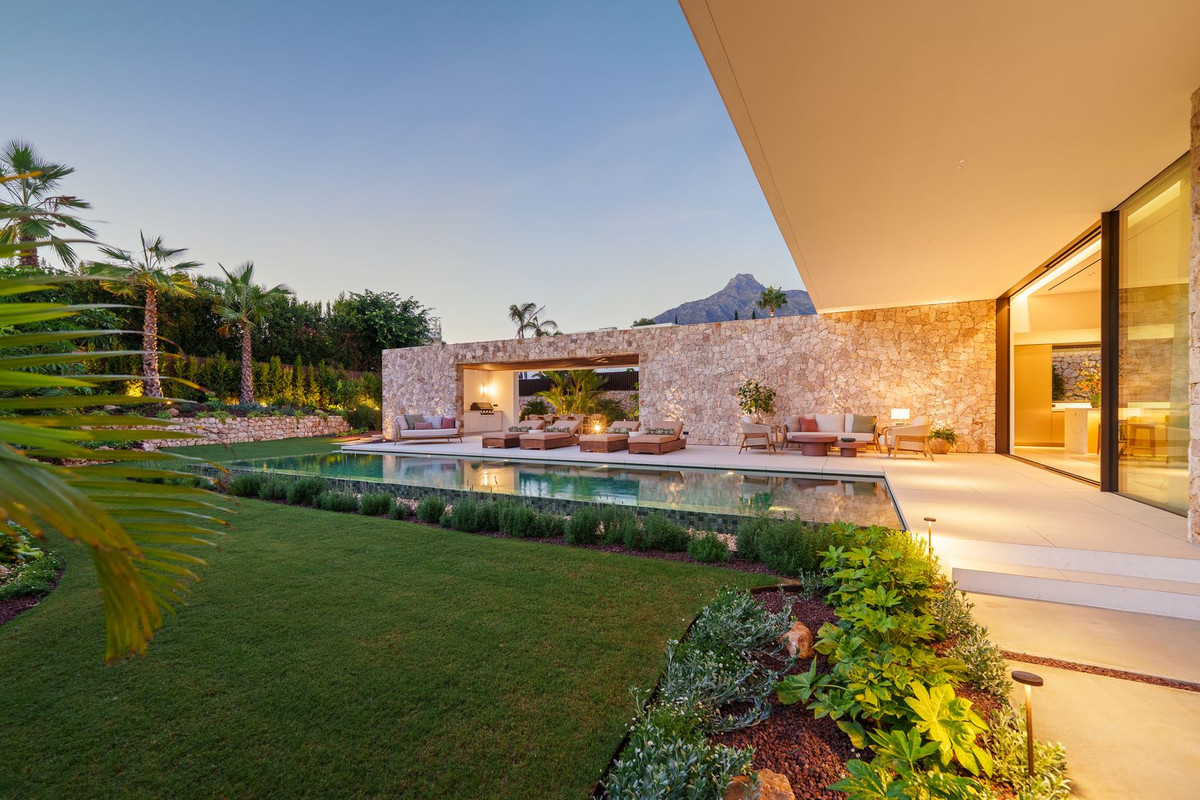 Te koop Vrijstaande Villa Costa Del Sol The Golden Mile € 5.995.000,-