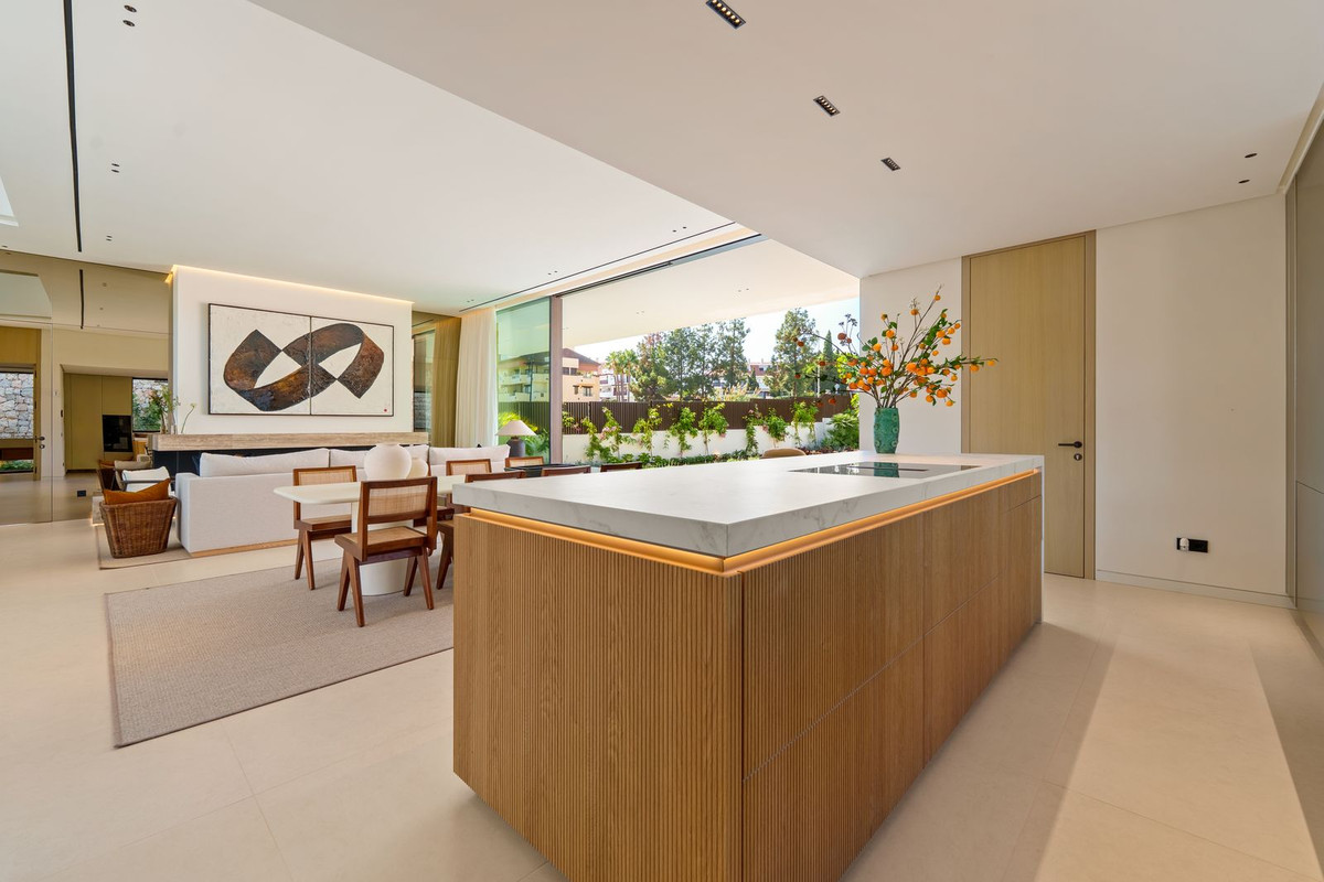 Te koop Vrijstaande Villa Costa Del Sol The Golden Mile € 5.995.000,-