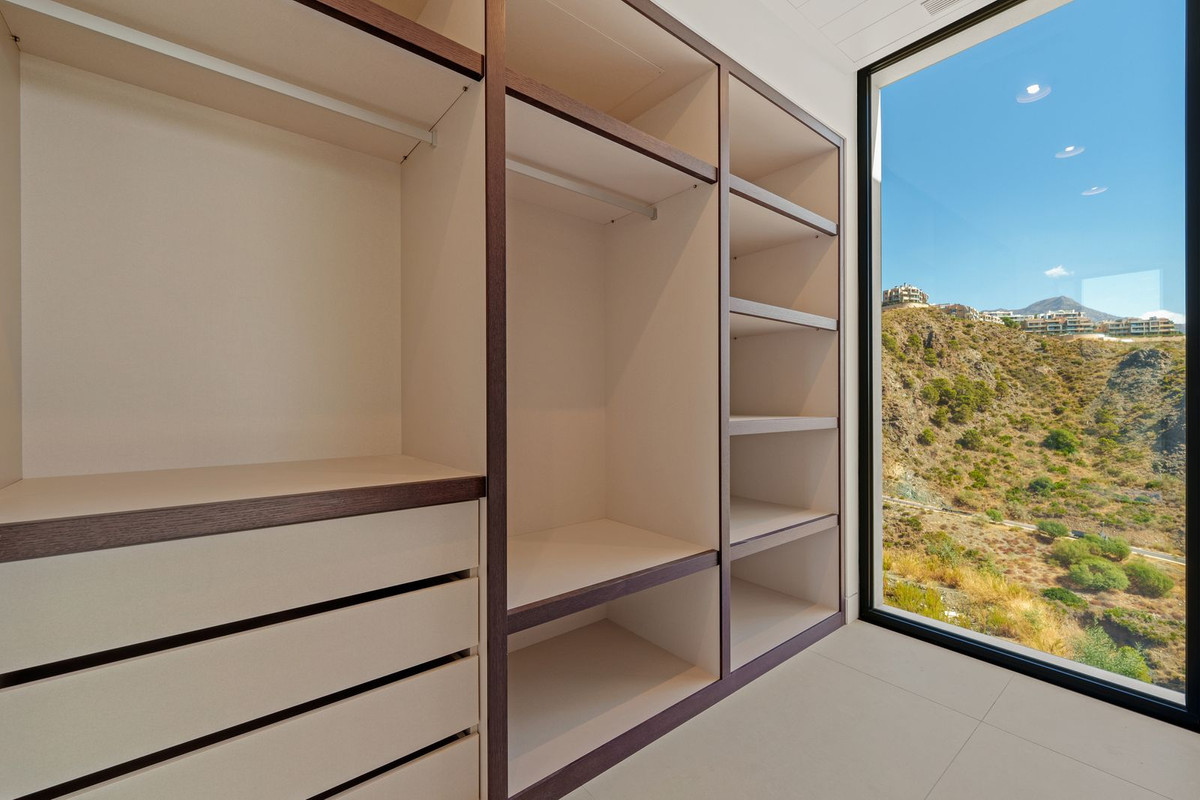 Te koop Vrijstaande Villa Costa Del Sol La Quinta € 7.450.000,-