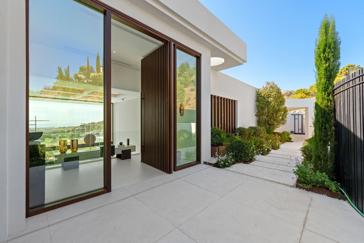 Te koop Vrijstaande Villa Costa Del Sol La Quinta € 7.450.000,-