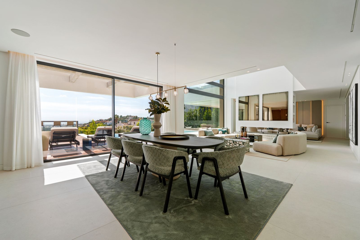 Te koop Vrijstaande Villa Costa Del Sol La Quinta € 7.450.000,-