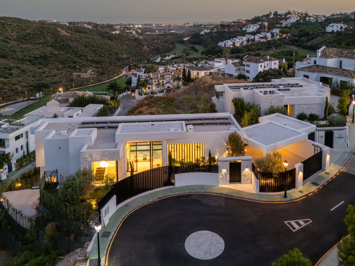 Te koop Vrijstaande Villa Costa Del Sol La Quinta € 7.450.000,-