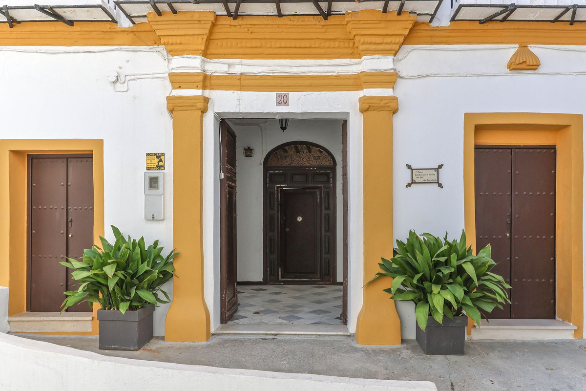 Te koop Bed & Breakfast Costa Del Sol Casarabonela € 595.000,-