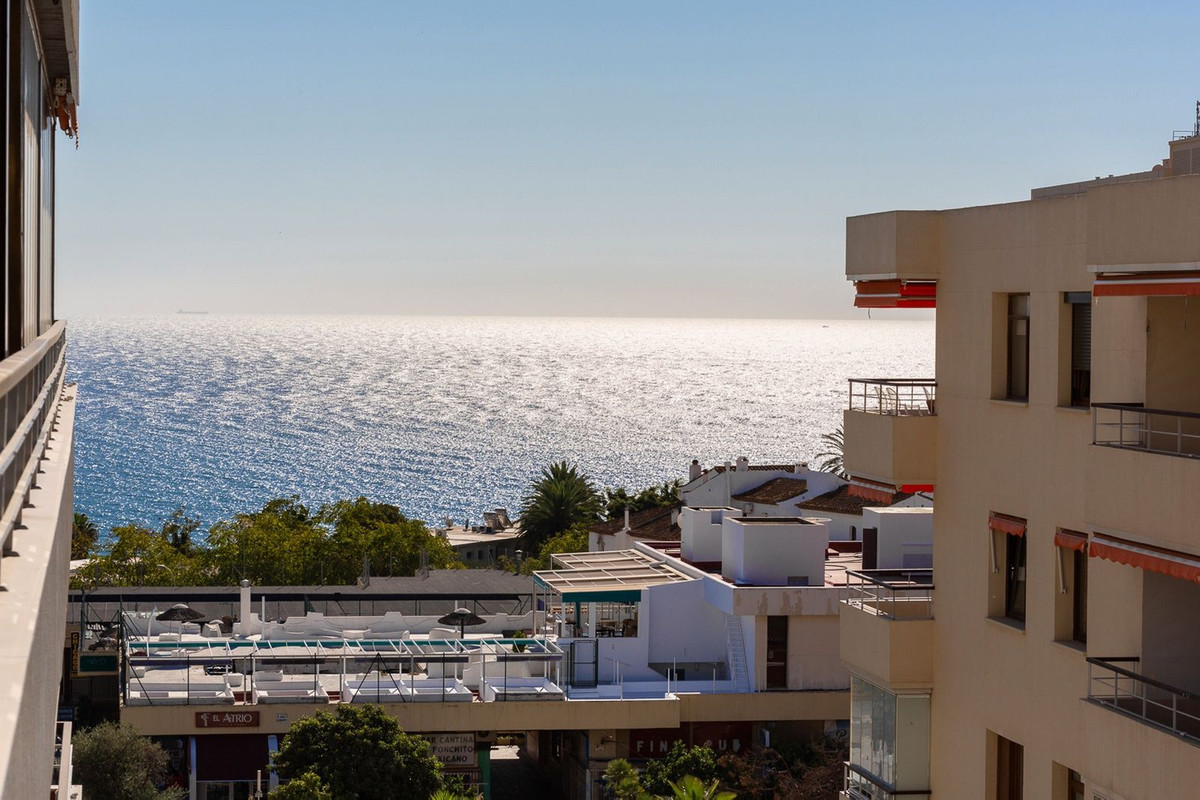 Te koop Middle Floor Apartment Costa Del Sol Torremolinos Centro € 425.000,-