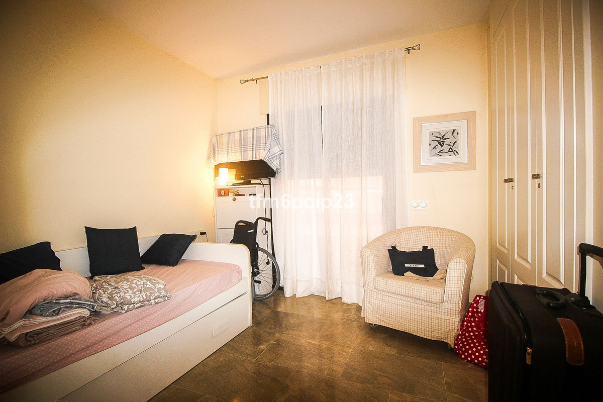 Te koop Middle Floor Apartment Costa Del Sol Manilva € 290.000,-